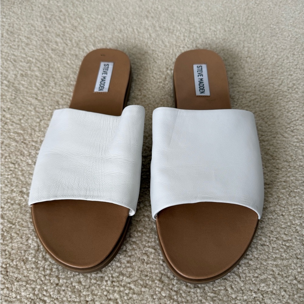 Steve Madden Karolyn White Sandals